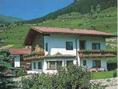 Ferienhaus Peter Spoettl Наудерс Екстериор снимка